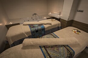 Catalonia Granada Hotel