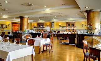 Oca Puerta del Camino Hotel