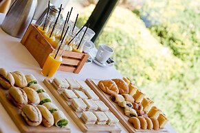 Oca Puerta del Camino Hotel