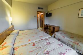 Hotel Alhama