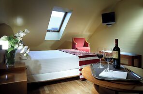 Exe Hotel El Magistral