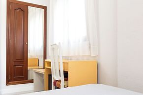 Tibur Hotel