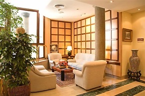 Tibur Hotel