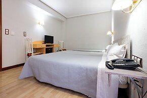 Tibur Hotel