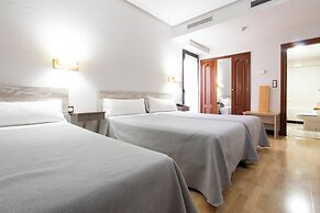 Tibur Hotel