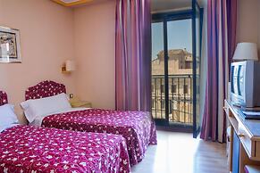 Tibur Hotel