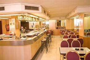 Tibur Hotel