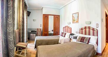 Tibur Hotel