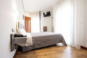 Tibur Hotel