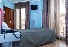 Tibur Hotel