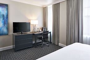 Redmont Hotel Birmingham, Curio Collection by Hilton