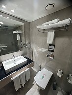 Darkhill Hotel