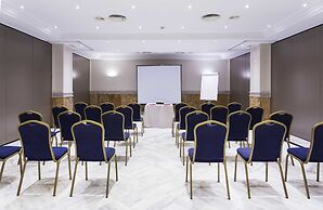 Exe Las Adelfas Hotel