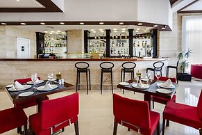 Exe Las Adelfas Hotel