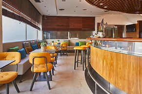 Hotel Silken Luis de León