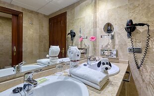 Senator Huelva Hotel