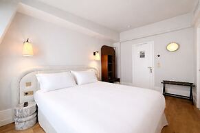 Neuilly Park Hotel