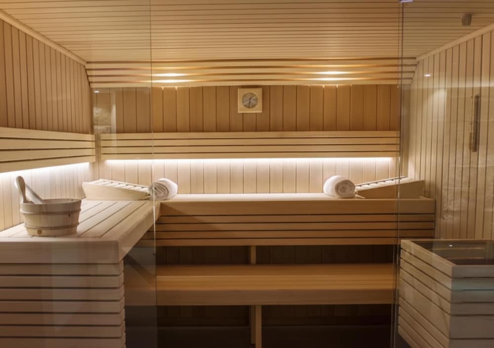 BEST WESTERN PLUS CANNES RIVIERA & SPA
