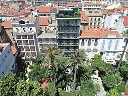 Hotel De Provence