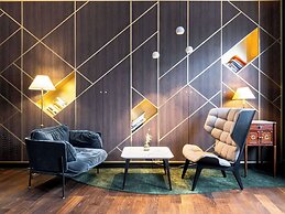 Aigle Noir Hotel Fontainebleau -  MGallery Collection
