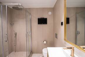 Aigle Noir Hotel Fontainebleau -  MGallery Collection