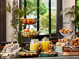 Aigle Noir Hotel Fontainebleau -  MGallery Collection