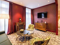Aigle Noir Hotel Fontainebleau -  MGallery Collection