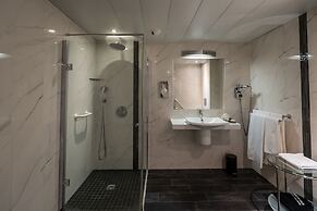 Aigle Noir Hotel Fontainebleau -  MGallery Collection