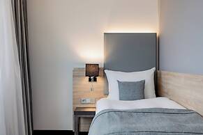 Garner Hotel Berlin - Spandau