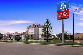 SureStay Plus Hotel by Best Western Drumheller