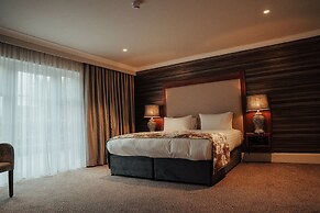 Dunadry Hotel and Gardens