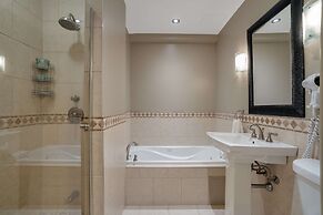 Best Western Ville-Marie Montreal Hotel & Suites