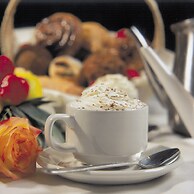 Best Western Ville-Marie Montreal Hotel & Suites