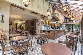 Best Western Ville-Marie Montreal Hotel & Suites