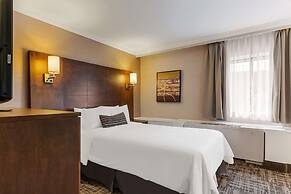 Best Western Ville-Marie Montreal Hotel & Suites