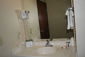 Red Lion Inn & Suites Grimes