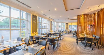 The Q - Quadro City Hotel