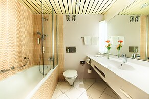 The Q Quadro City Hotel