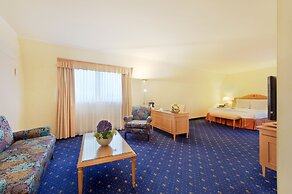 The Q Quadro City Hotel