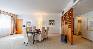 The Q - Quadro City Hotel