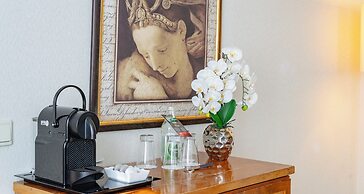 The Q - Quadro City Hotel