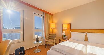 The Q - Quadro City Hotel