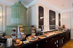 The Q Quadro City Hotel