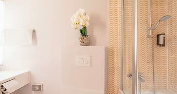 The Q - Quadro City Hotel