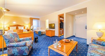 The Q - Quadro City Hotel