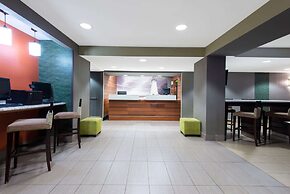 La Quinta Inn & Suites by Wyndham Erie