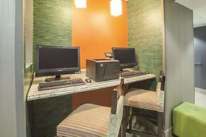 La Quinta Inn & Suites by Wyndham Erie