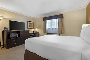 Best Western Plus Baker Street Inn