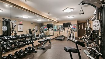 Best Western Plus Baker Street Inn