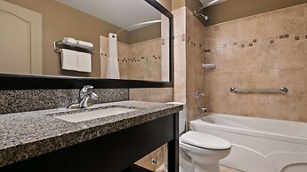 Best Western Plus Baker Street Inn